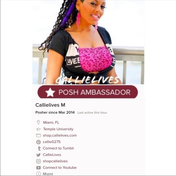 ONLY AVAILABLE INMY @callie_lives wholesale closet - Picture 9 of 9